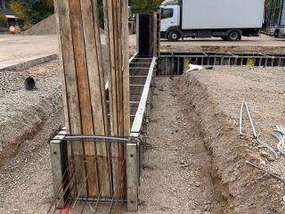 Fundamente unter einer Bodenplatte für eine Lager-/Produktionshalle