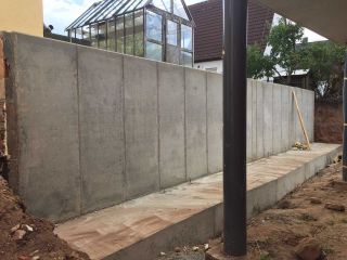 Betonsturzwand